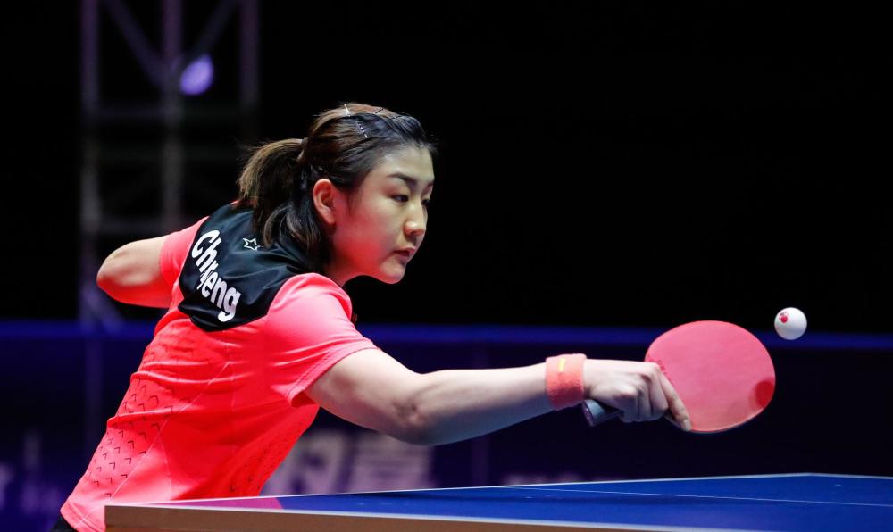 她们的表现 她们的表现